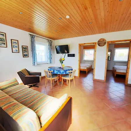 Daire Haus Stefan - Ferienwohnung Emma Graal-Mueritz
