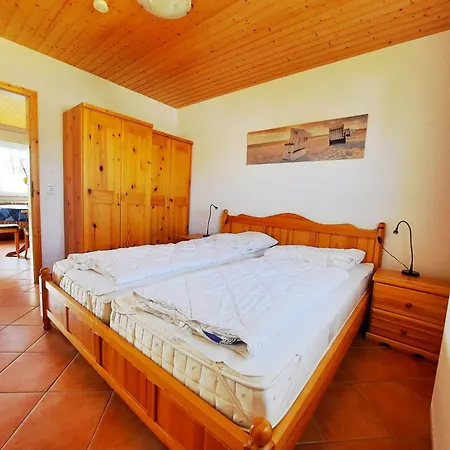 Haus Stefan - Ferienwohnung Emma Graal-Mueritz